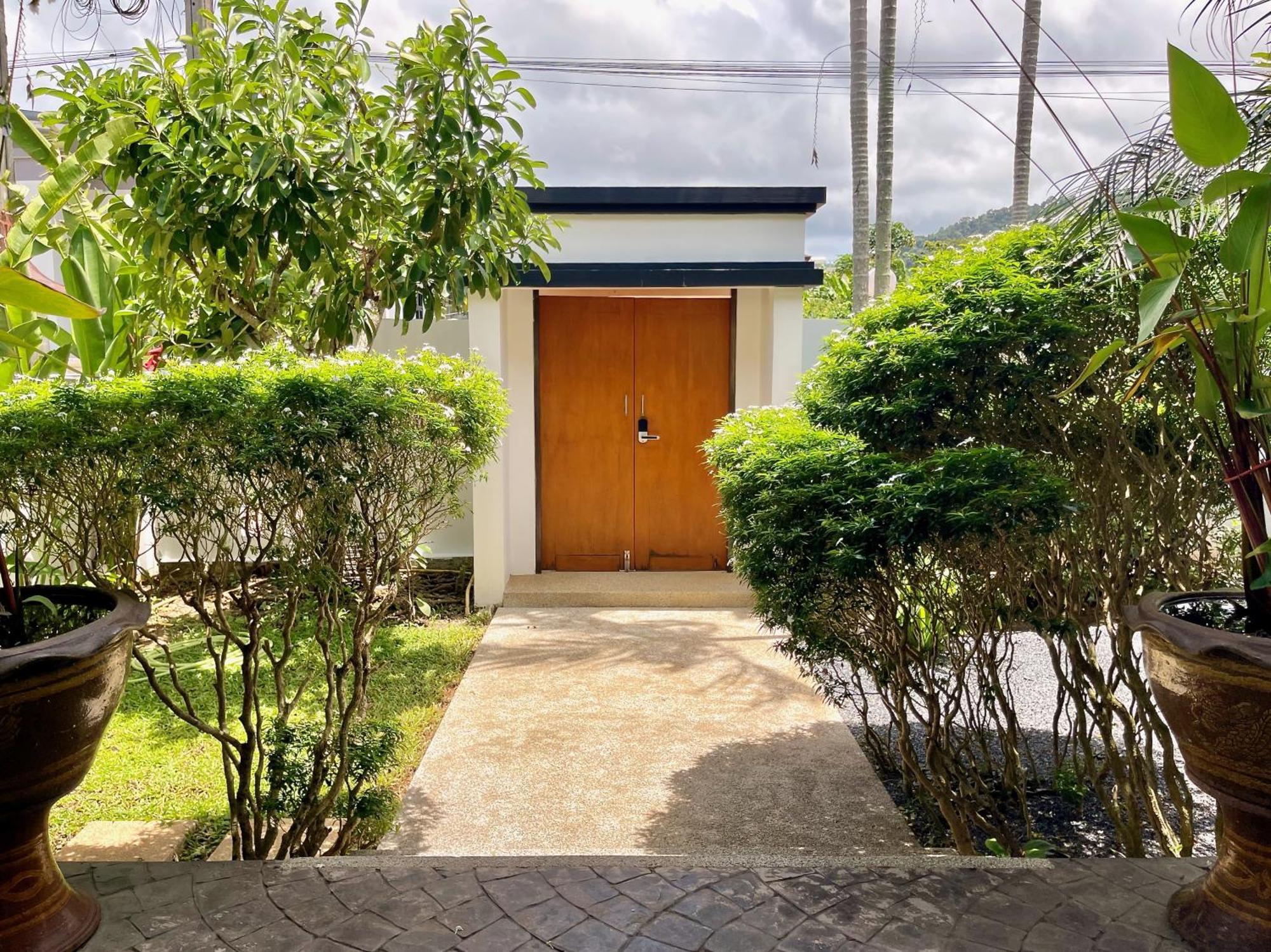 Siam Jewel - Private Pool In